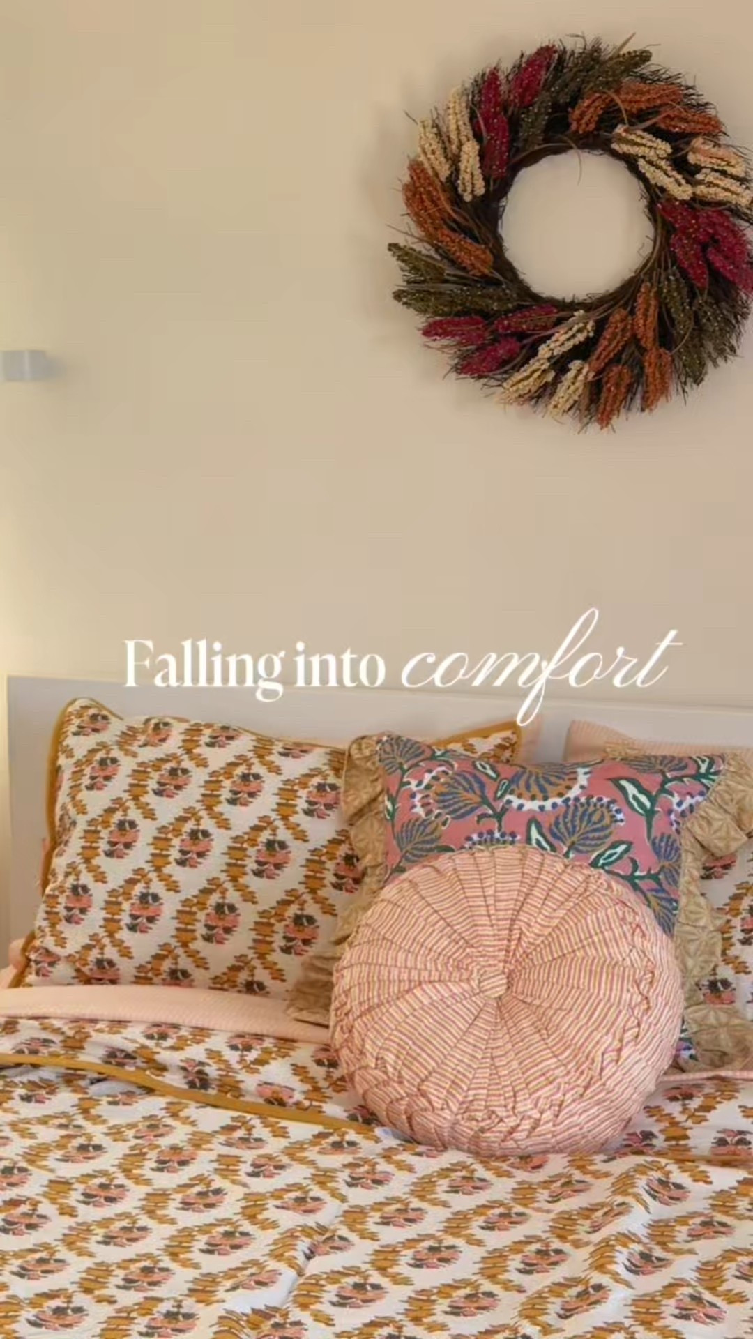 Soft mornings and vintage blooms 🍂✨
A story of comfort, color, and calm — woven in 100% cotton dreams from 
@westelm 

#LTKSeasonal #LTKHome #LTKSaleAlert