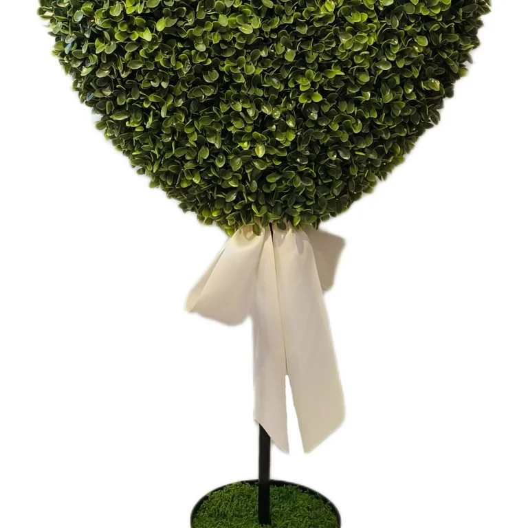 Boxwood Heart with Bow Topiary, Green and White, 32", Valentine's Day by My Texas House | Walmart (US)