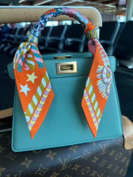 Designer handbag I am loving! 

#LTKCon #LTKitbag #LTKstyletip
