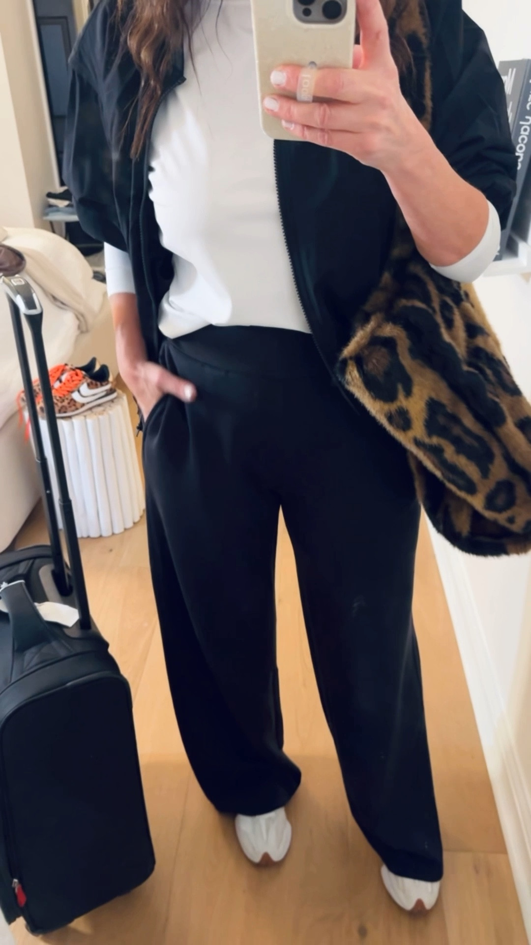 Best travel outfit! 
Love this light bomber with anything like a pencil skirt or wide leg jeans - comes in more colors 
Under $50 

@nordstromrack
#rackpartner 
#rackscore



#LTKFindsUnder50 #LTKTravel #LTKActive