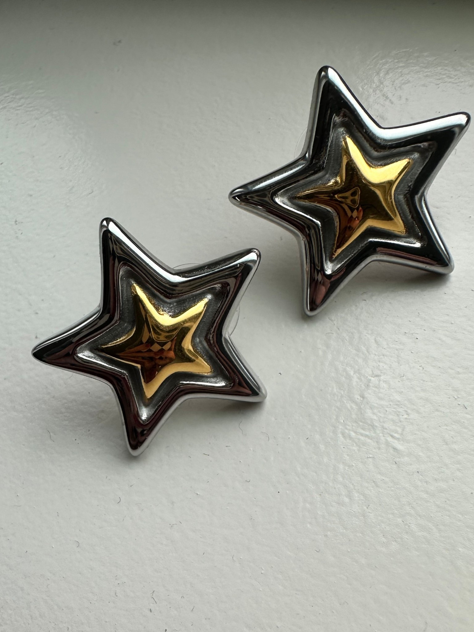 Affordable and lightweight mixed metal earrings! Start here if you’re hesitant on mixing your gold and silver.