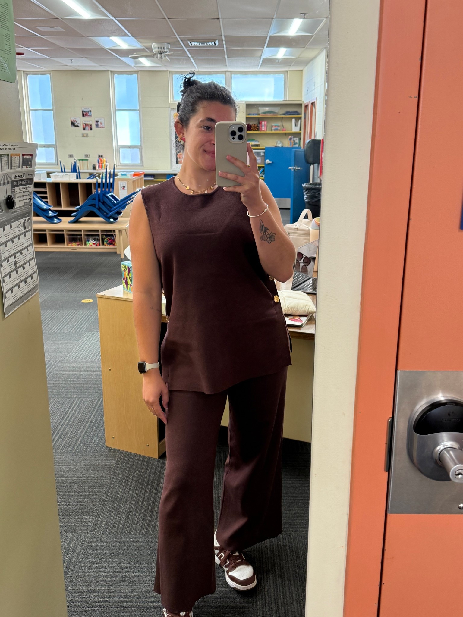 Now that we are officially in fall it's time to break out the browns! 