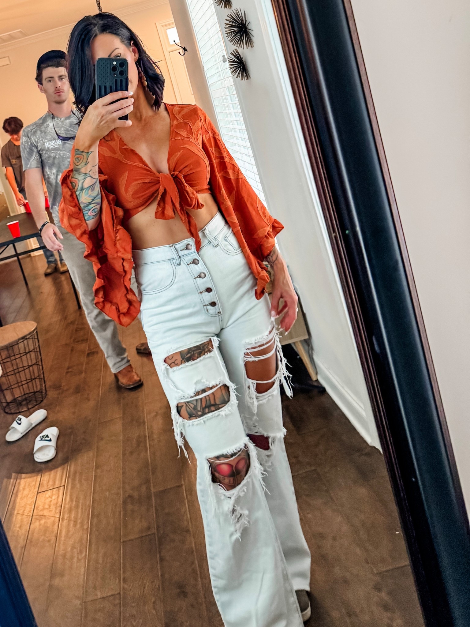 Y'all NEED this top!

#LTKFindsUnder50 #LTKOver40 #LTKFallSale