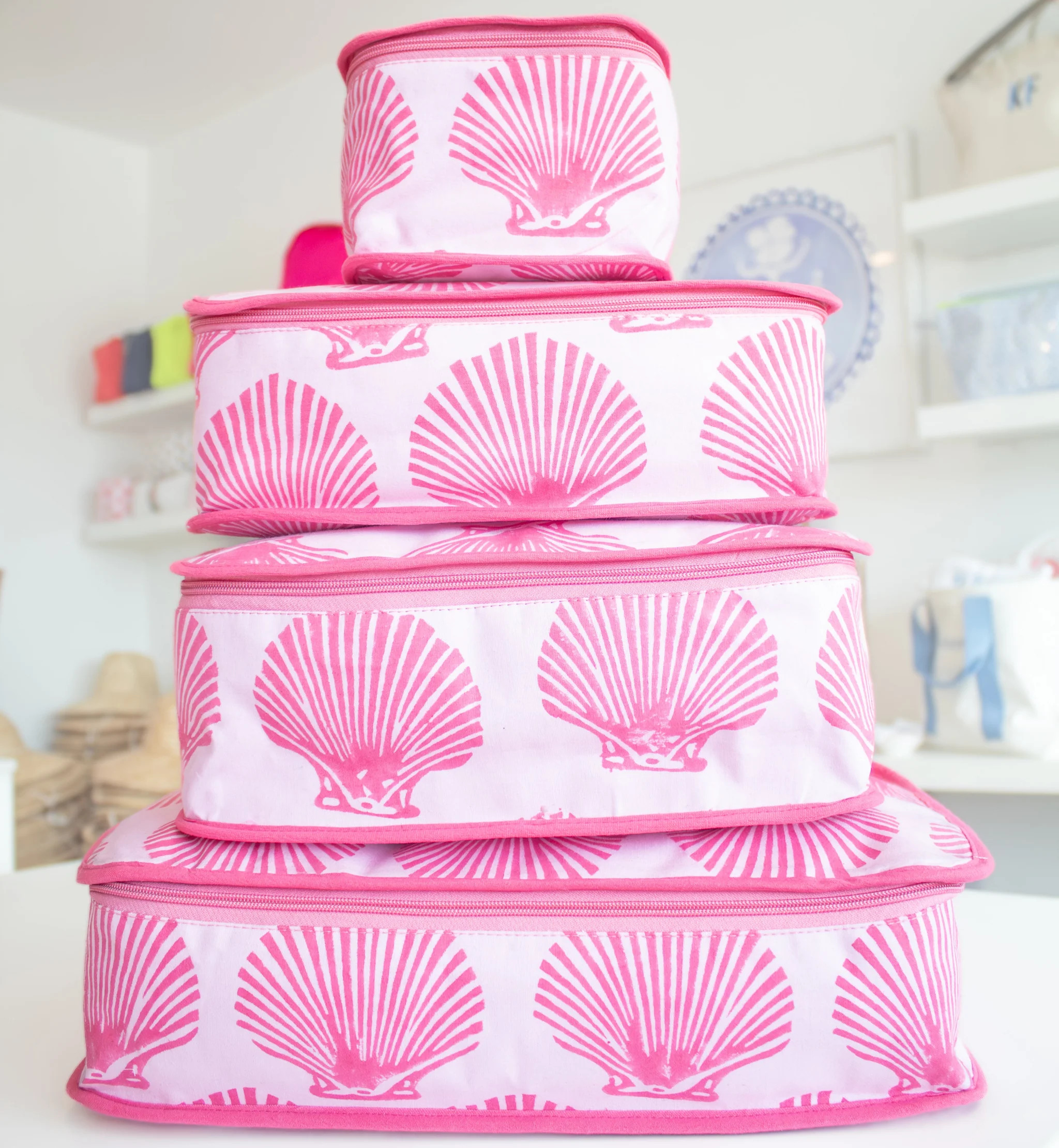 Shells Packing Cubes | Monogram Mary