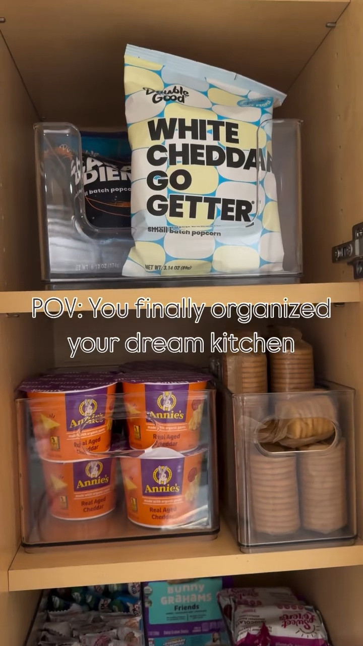 Organizing my kitchen makes me SOOOOOO happy! I finally have space for all of my organizers and I’m able to see and access everything! This is the birthday treat I needed! It’s the little things that make me happy!

If you’re looking to see what I used to achieve this- check my LTK shop. Annnnd remember- measure twice, buy once lol 

Wait until yall see these customer drawer organizers I ordered… 😮‍💨😮‍💨😮‍💨

#kitchenorganization @thehomeedit @thecontainerstore