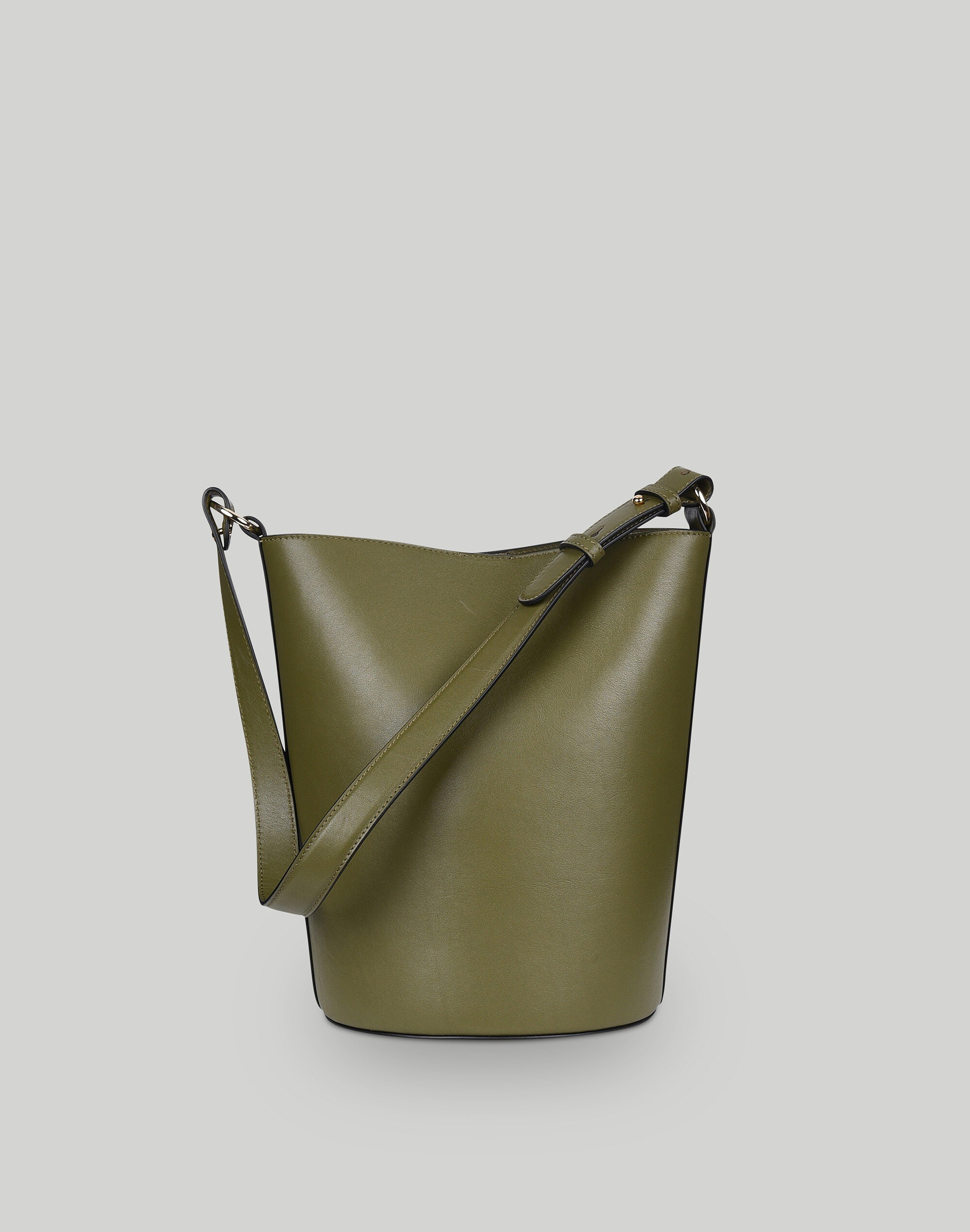Hyer Goods Luxe Convertible Bucket Bag | Madewell | Madewell