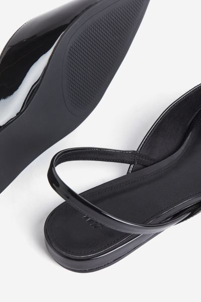 Patent Slingbacks | H&M (US + CA)