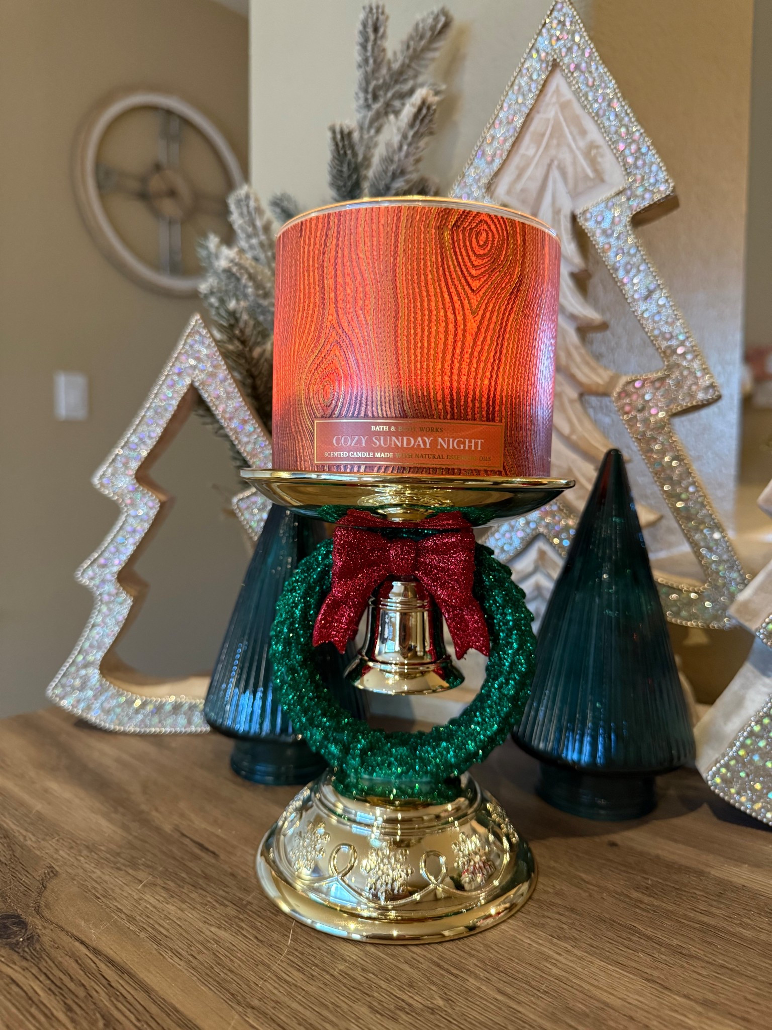 Christmas Candle Holder Series: Part 2✨🎄🔔

This adorable gold bell holder is from this year and still available at @bathandbodyworks! 

Candle: Cozy Sunday Night (Fall 2023)

#candleholder #candles #bathandbodyworks

#LTKFindsUnder50 #LTKHoliday #LTKHome