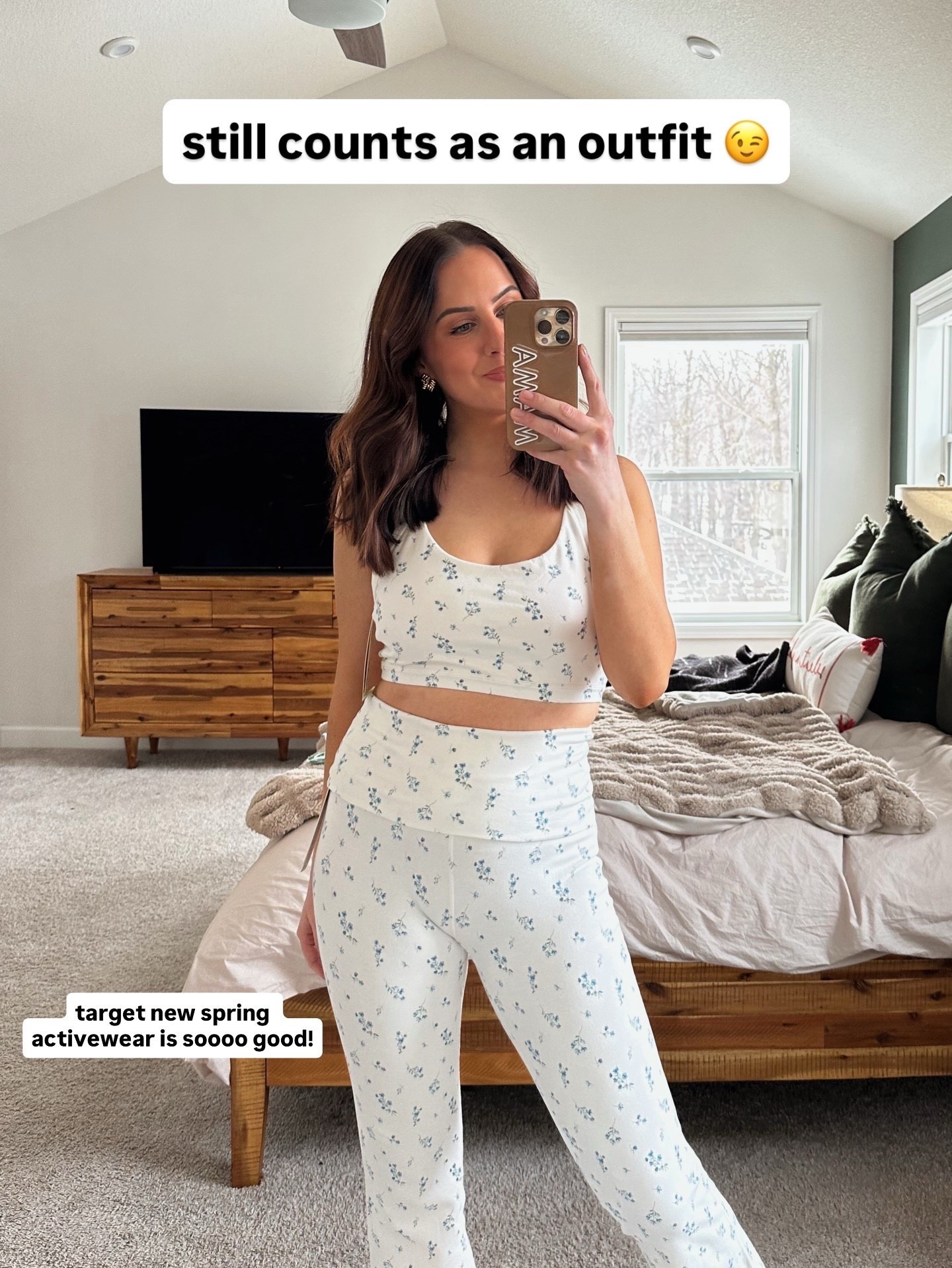 comfy, repeatable, & mom friendly 🤍

#EverydayMomStyle #MomFriendlyFashion #AffordableStyle #ComfyChic #StyledByAMom

#LTKmomlife #LTKfitnessgoals #LTKActive