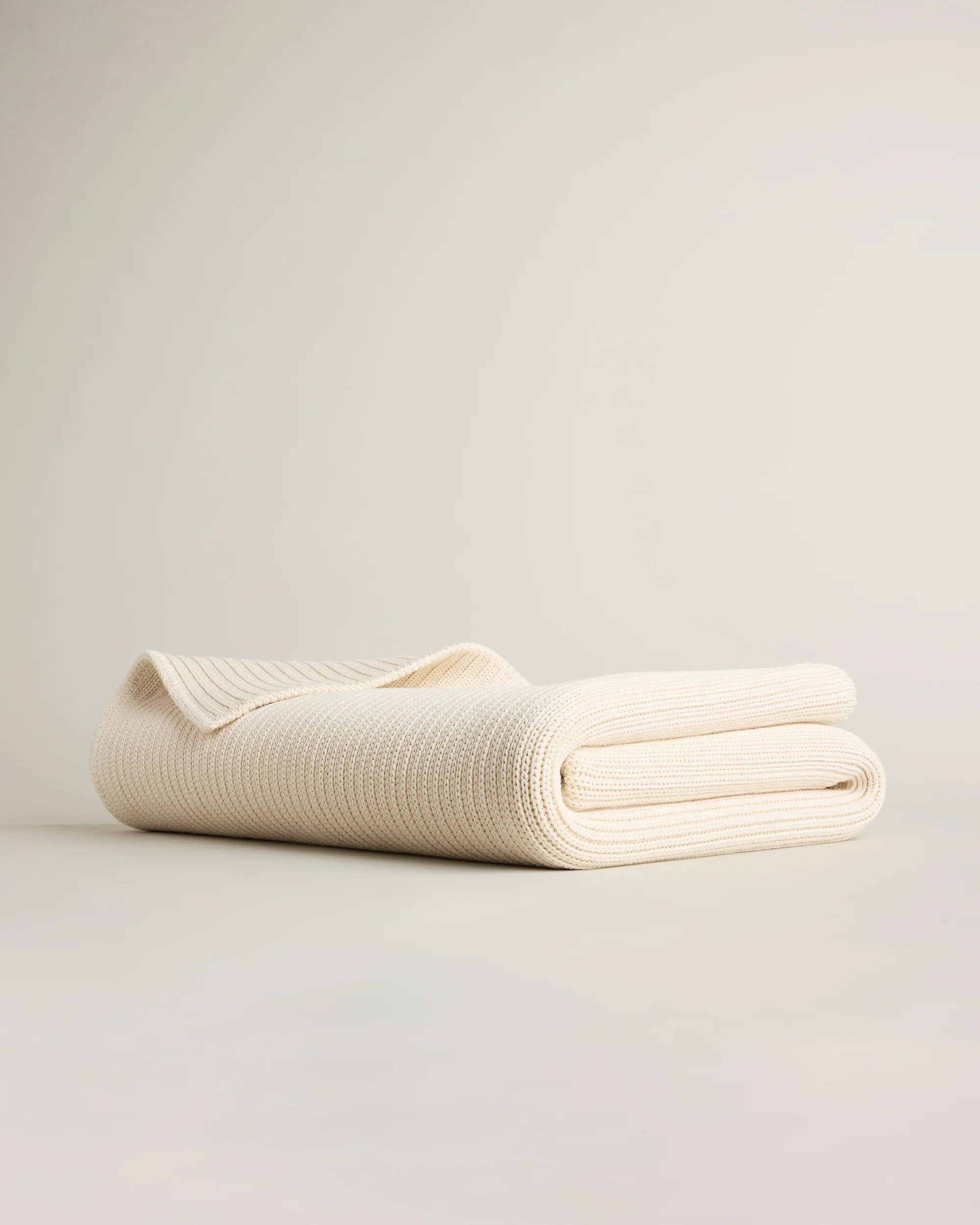 Greenwich Weighted Blanket | Preston Lane