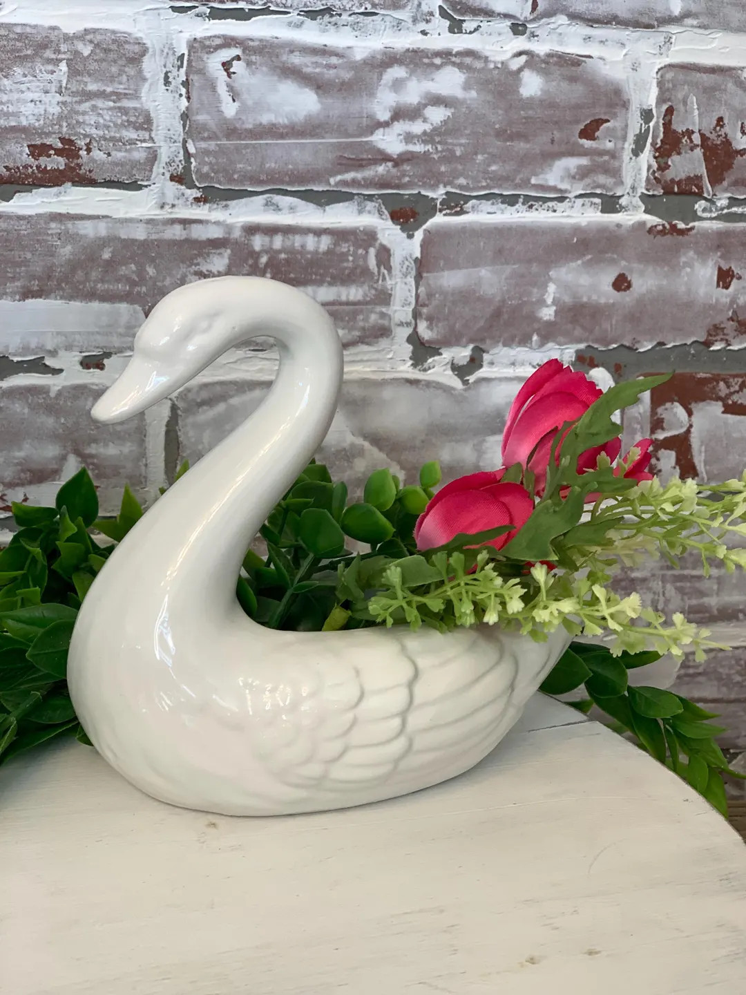 Cermic Swan planter, pink flowers, centerpiece, white ceramic,swan planter,lavender,boxwood | Etsy (Global)