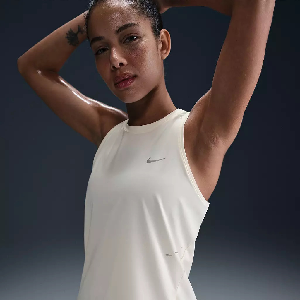 Nike Women's Swift Dri-FIT Running Tank Top | Dick's Sporting Goods