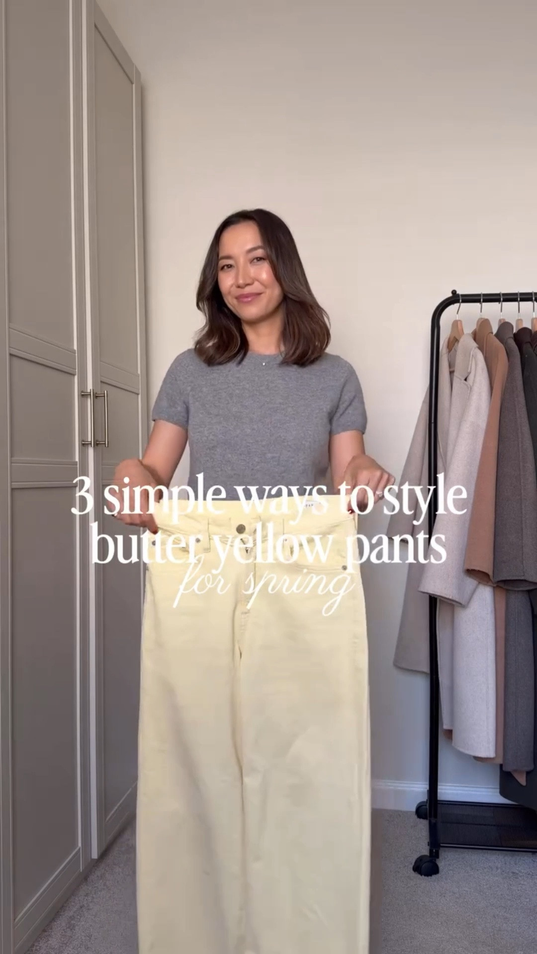 The most comfy and flattering wide leg crop jeans are 40% off 

Wearing 25 regular inseam

Linked to a few extra gap sales

#LTKSaleAlert #LTKootd
