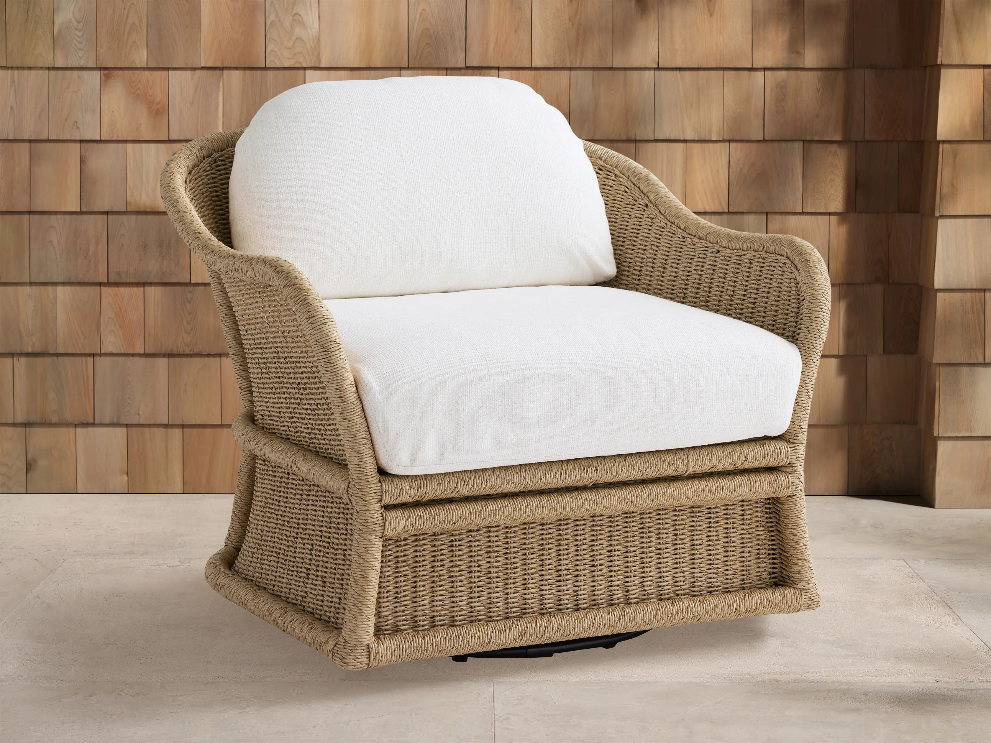 Fowler Outdoor Lounge Chair | Arhaus