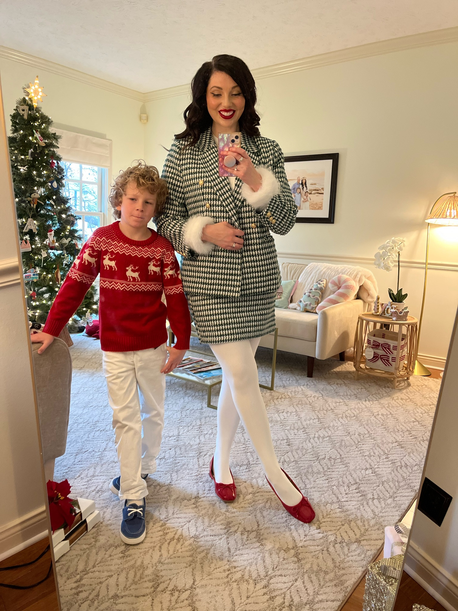 I call this look “Mrs. Claus Goes Corporate” 🎄🎁🧑🏼‍🎄

#LTKSeasonal #LTKSaleAlert #LTKHoliday