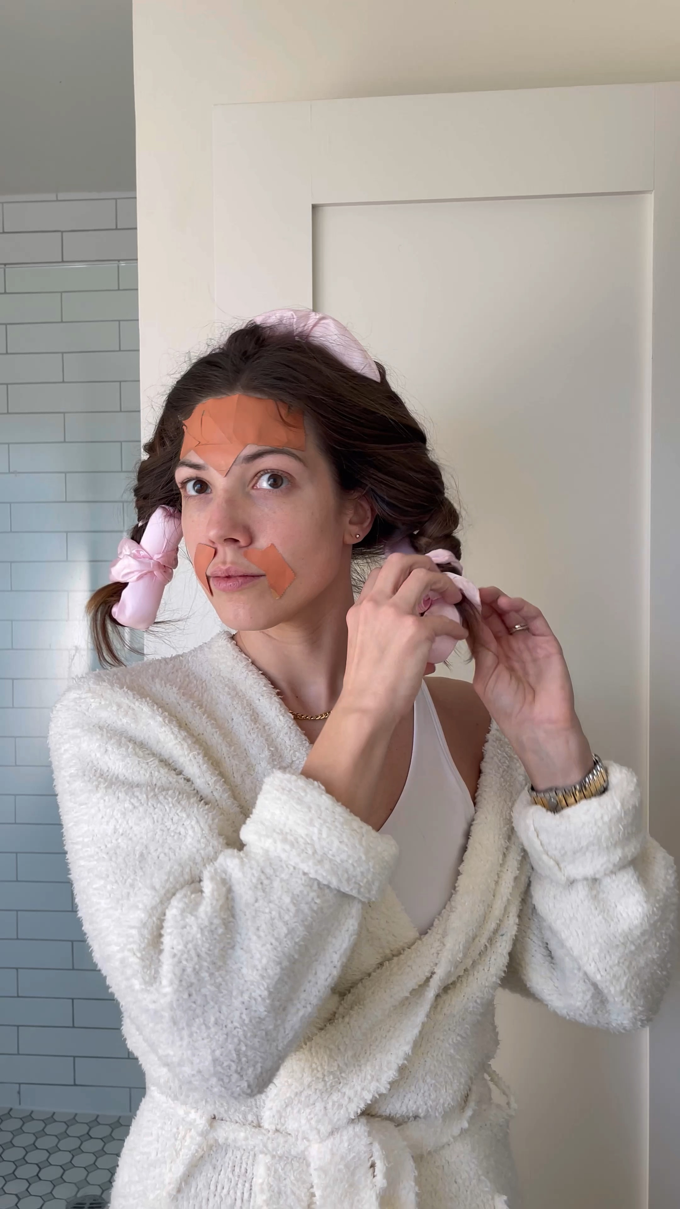 Heatless curls hair wrap

#LTKFind #LTKU #LTKbeauty