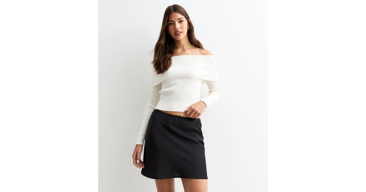 Black Satin Mini Skirt
						
						Add to Saved Items
						Remove from Saved Items | New Look (UK)