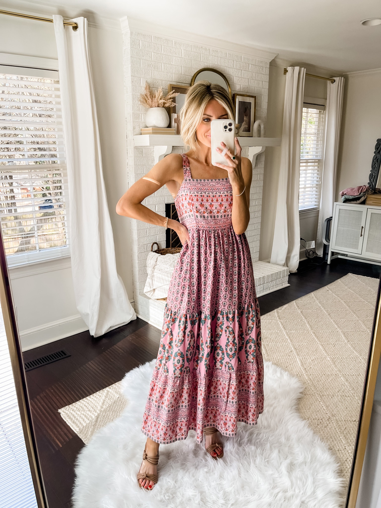 The prettiest dress from Target! Loverly Grey is wearing an XS! Fit is true to size and it’s under $40 👏

#LTKFind #LTKSeasonal #LTKunder50