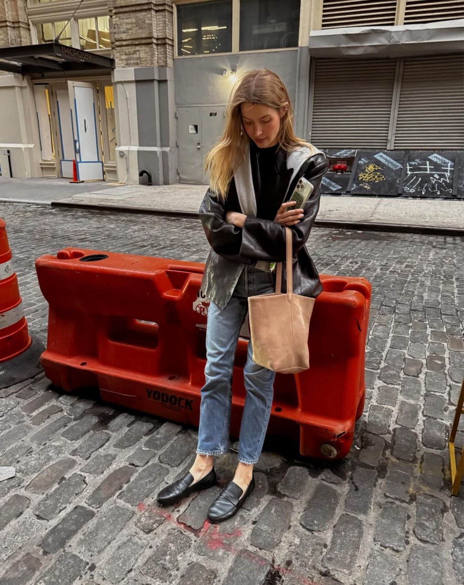 out and about with my Khaite tote 💼 