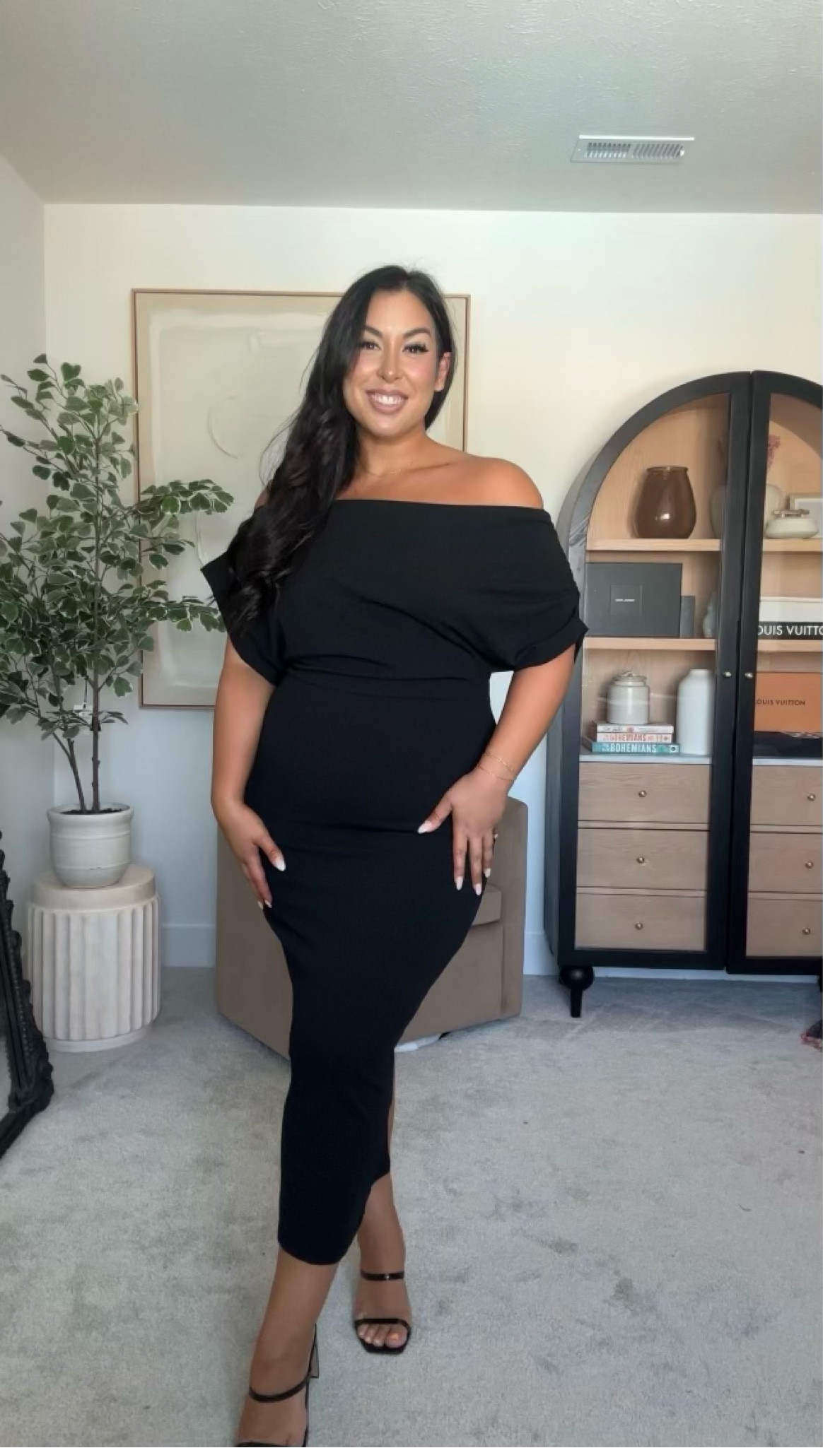 Midsize wedding guest dress from Showpo! Wearing a size 12!
-
-
-
black tie wedding guest dress, maxi dress, midsize curvy style, fall wedding guest dress, dresses with sleeves, size 12, size 14, size large

#LTKWedding #LTKMidsize