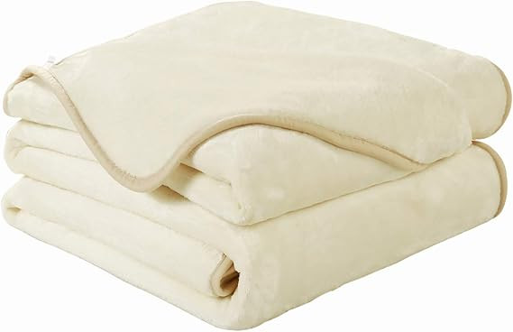 EASELAND Soft California King Blanket Warm Fuzzy Microplush Lightweight Thermal Fleece Blankets f... | Amazon (US)