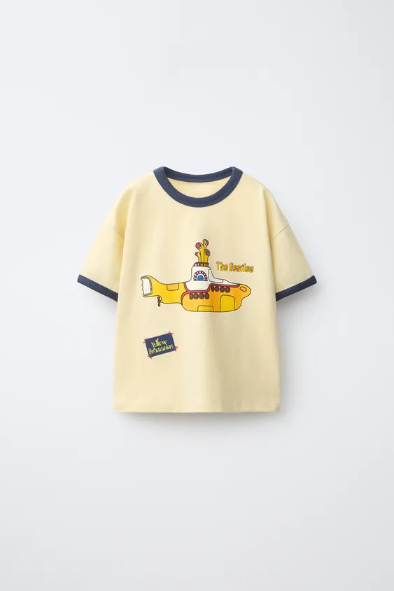 DescriptionContentsMeasurementsRound neck short-sleeved T-shirt with contrasting trim. THE BEATLE... | Zara US