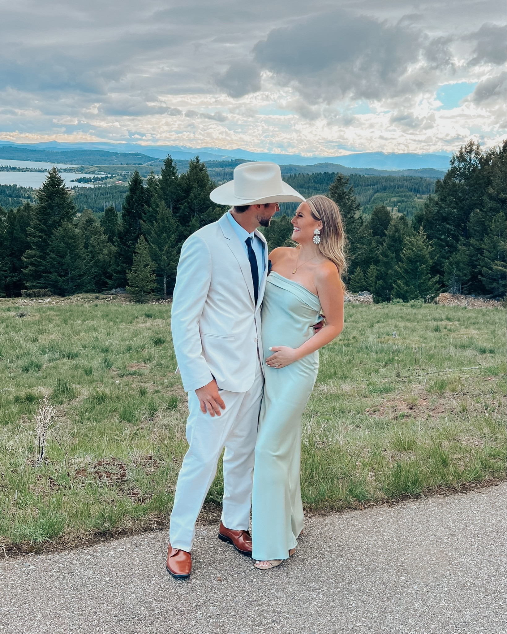 Wedding guest dress for a stunning Montana wedding! 🤍 

#LTKWedding #LTKFindsUnder50 #LTKStyleTip