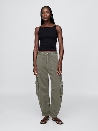 Mid Rise Barrel Cargo Pants | Gap (US)