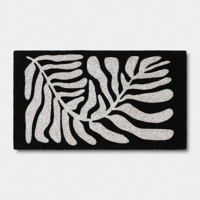 1'4"x2'4" Rectangle Outdoor Door Mat Fresh Black Ivory Leaf - Room Essentials™ | Target