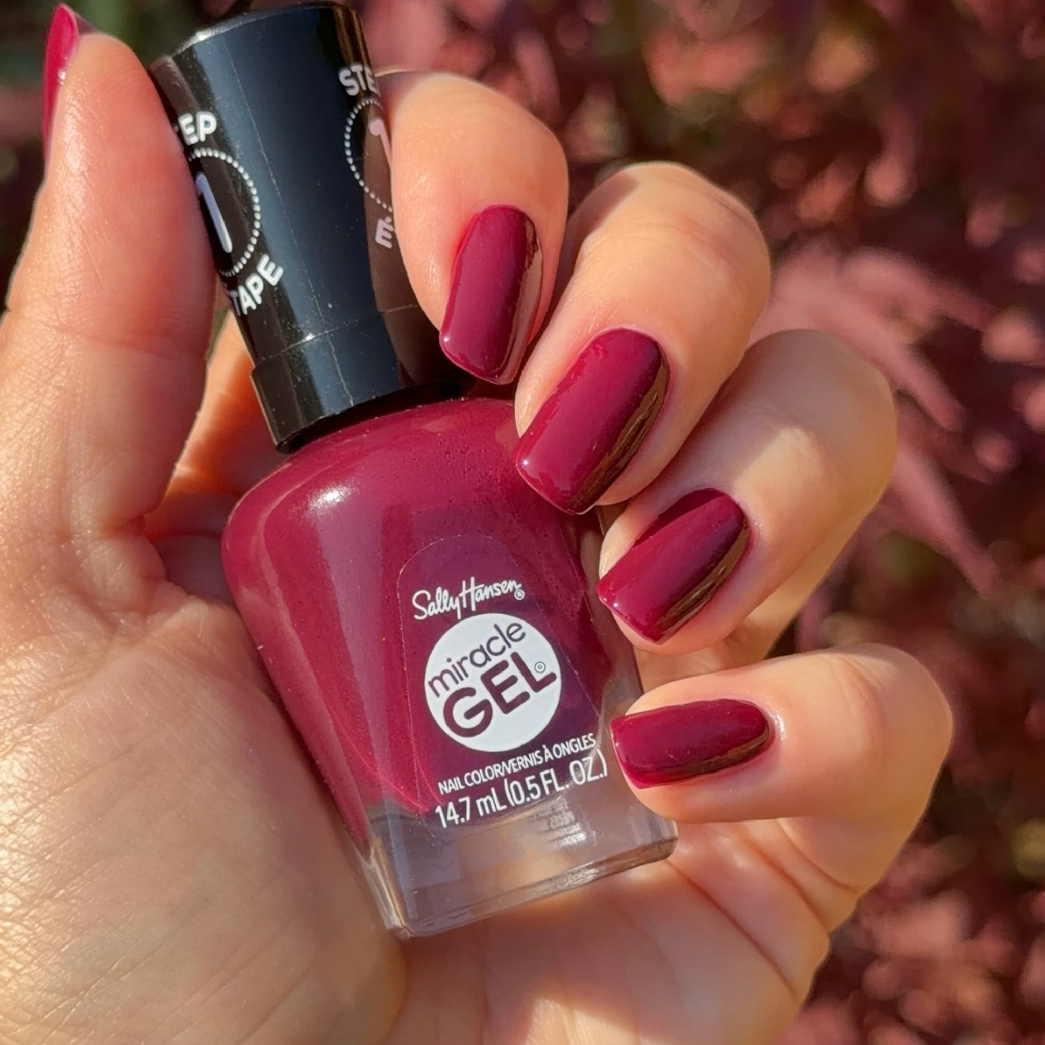 #ad Fall nails are here and I couldn’t be happier 🍁!!! Shop this color + my other favorites from Target! #TargetPartner #SHPartner #SallyHansenPartner @Target @sally_hansen