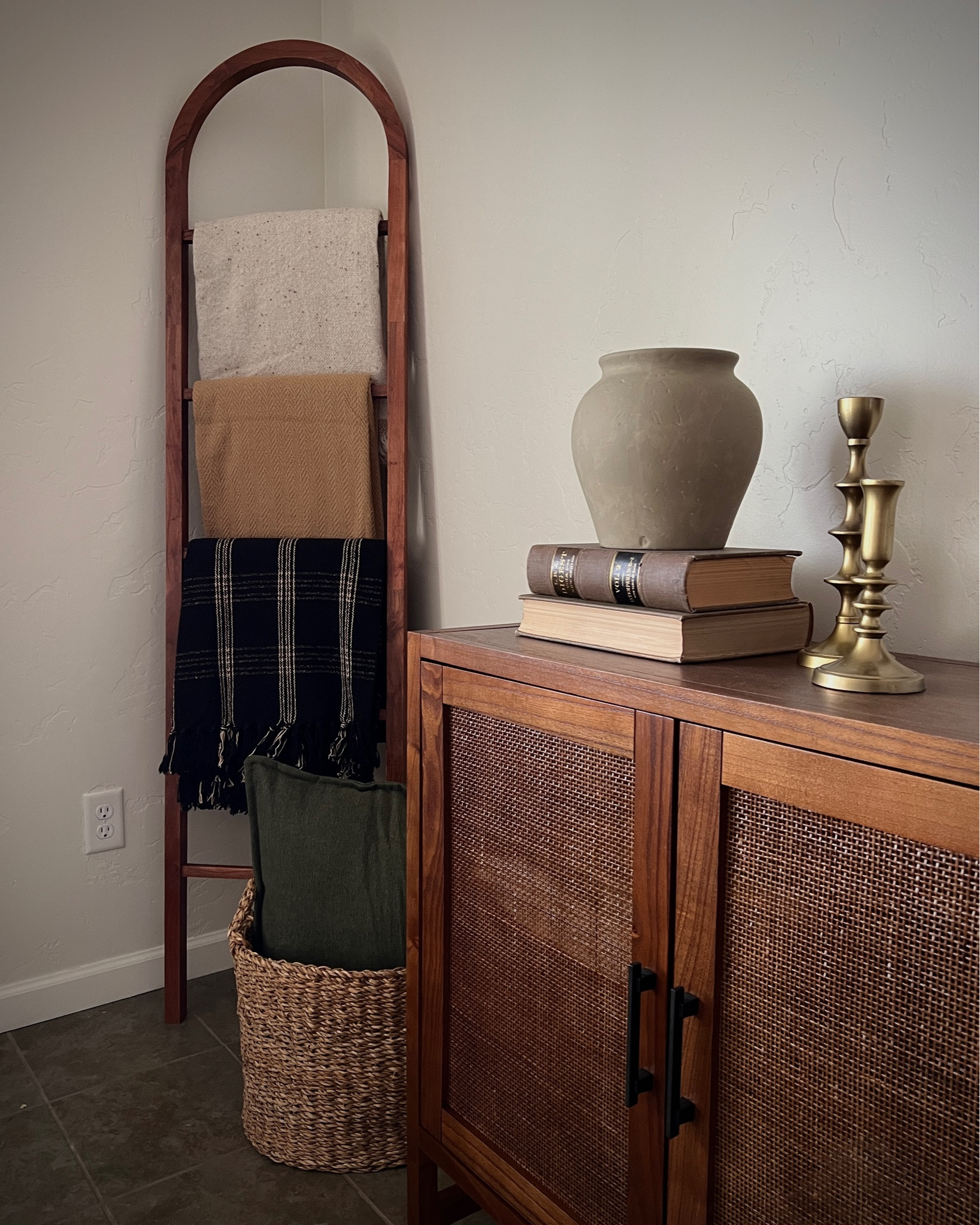 This hearth and hand blanket ladder is so pretty 😍

warm wood neutral vintage home decor design inspiration ideas target living room

#LTKHome #LTKFindsUnder100 #LTKSaleAlert