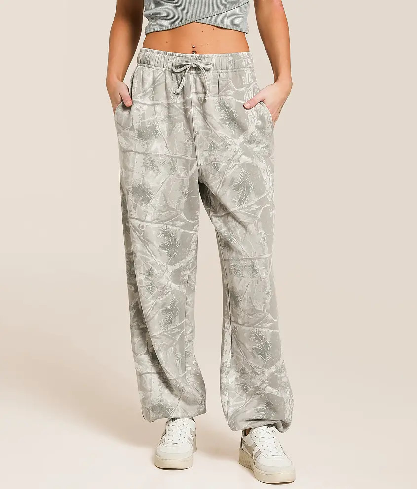 Camo Jogger | Buckle