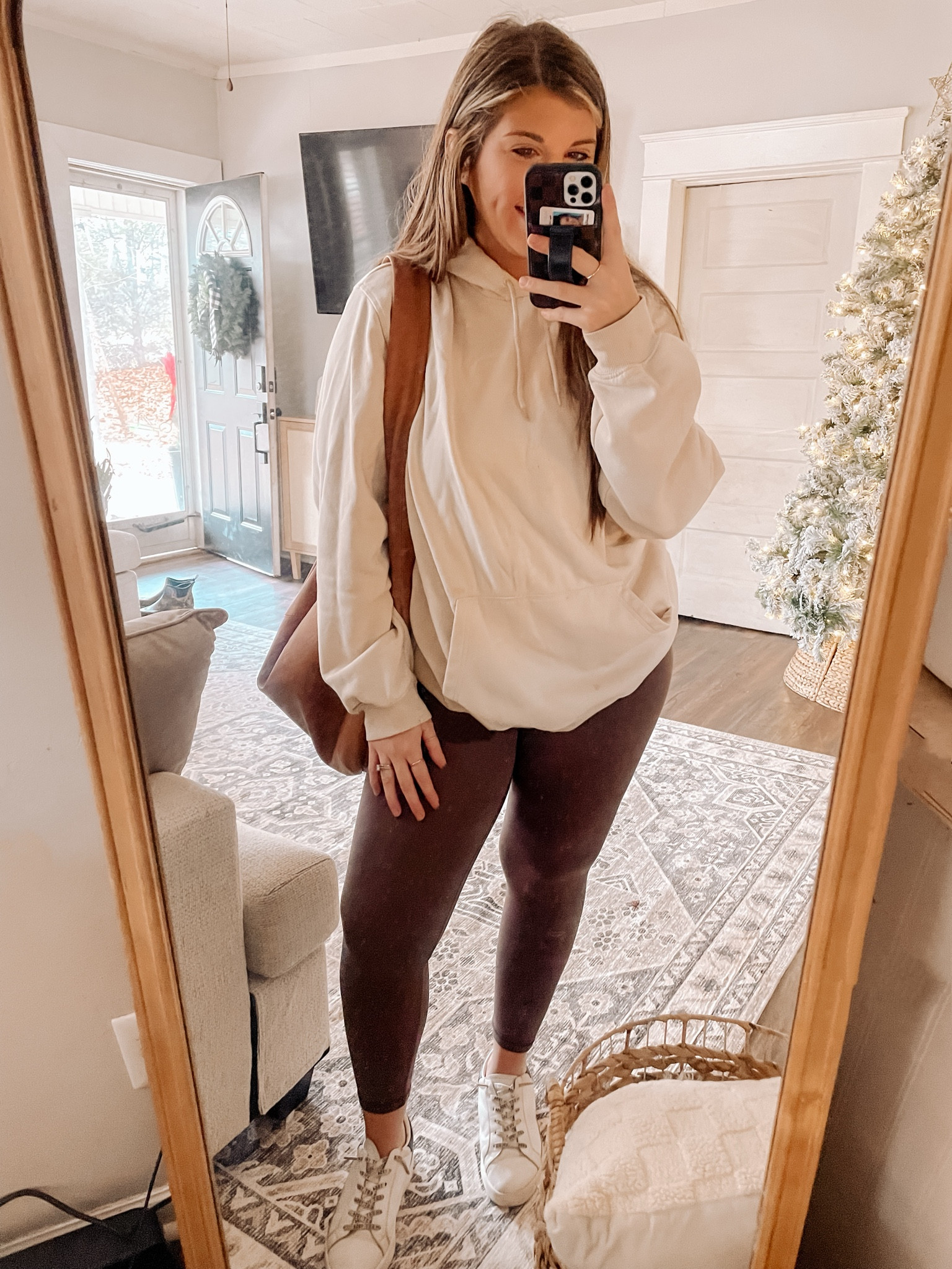 my favorite hoodie! 🤎

#LTKSeasonal #LTKmidsize #LTKfindsunder50