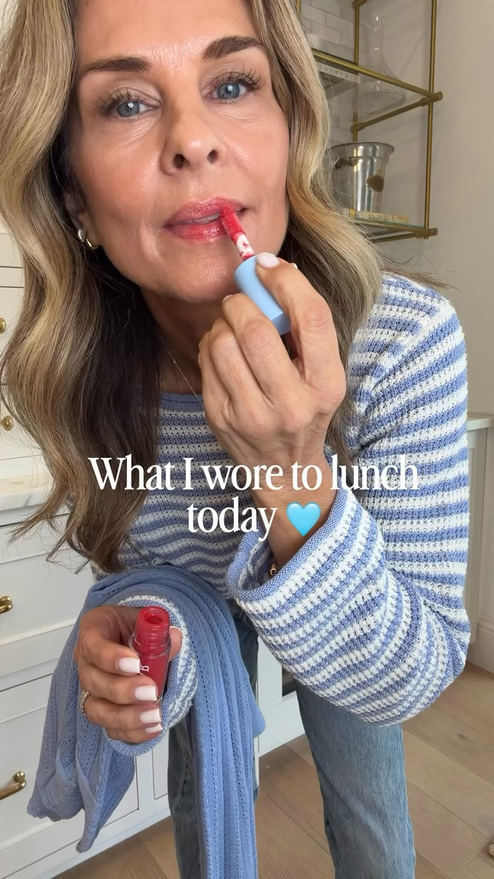 -Jeans TTS I’m 5’6” discount code TAMMY15
-Sweater sz XS 
-Pointelle cardigan sz Small 
-Love this sheer red lip gloss 


#LTKdayinmylife #LTKootd #LTKOver40