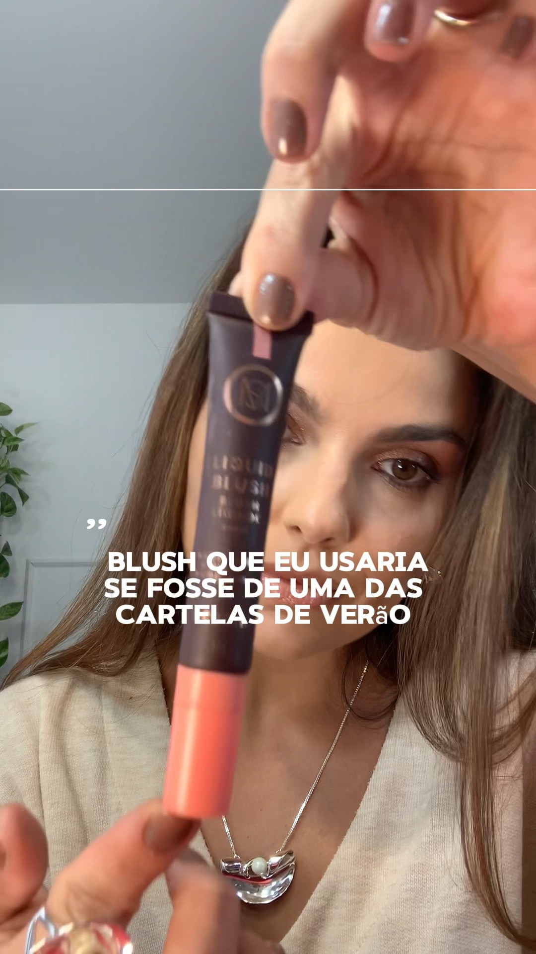 Se vc é de uma das cartelas de verão , Dê preferência para cores frias, claras e de acabamento matte .Lembre-se que sua pele combina com tons suaves e de fundo rosadinho como esse blush😍

#LTKbeauty #LTKbrasil #LTKSeasonal