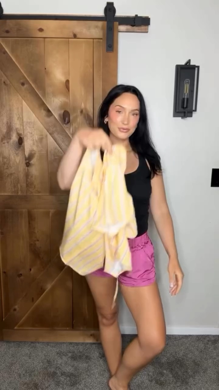 let’s normalize color for summer outfits ☀️🌼🍯

Comment YELLOW for the link! 

#summersets #summerfashion #summerootd #twopieceset #ltkstyletip
