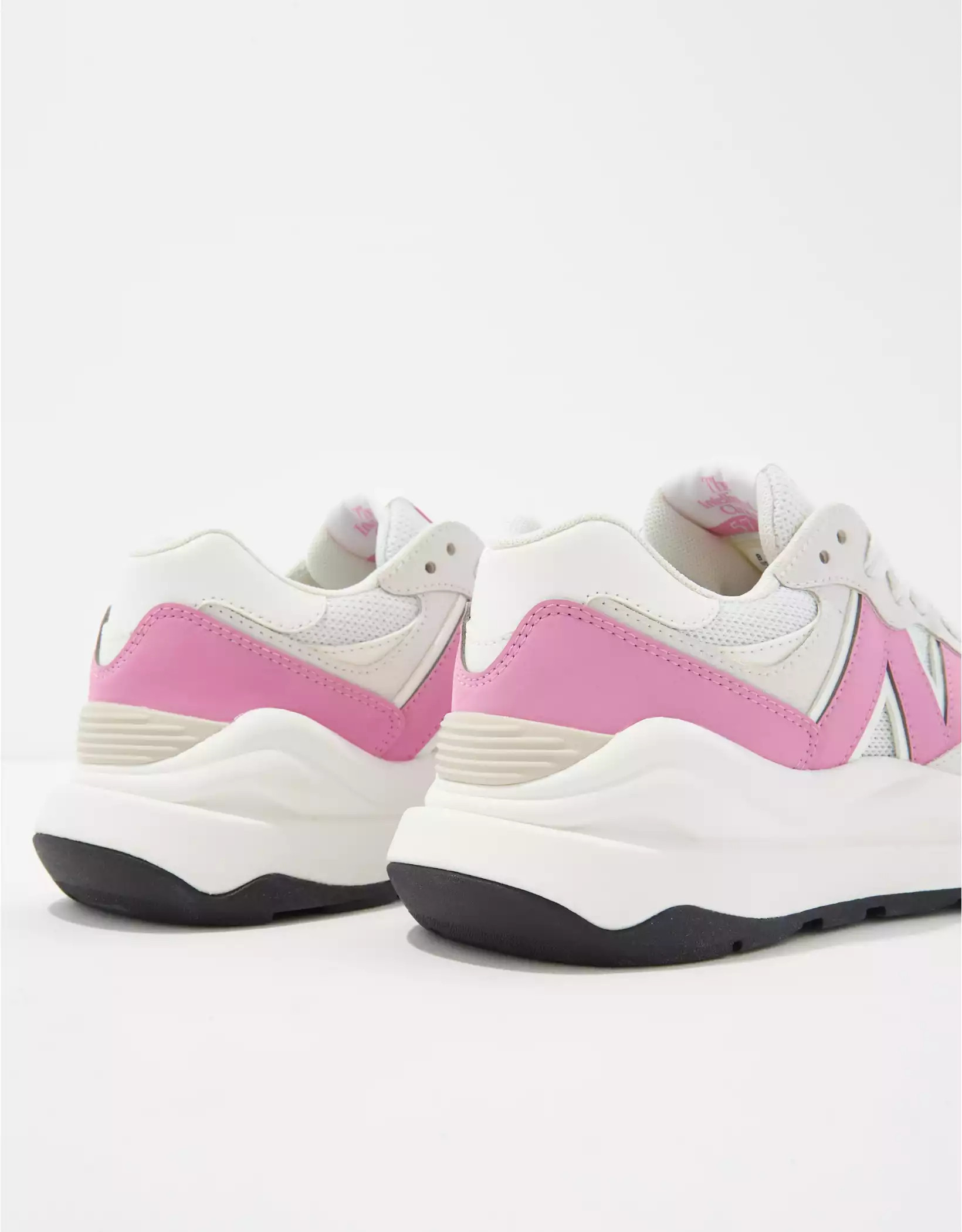 New Balance Women's 57/40 Sneaker | American Eagle Outfitters (US & CA)