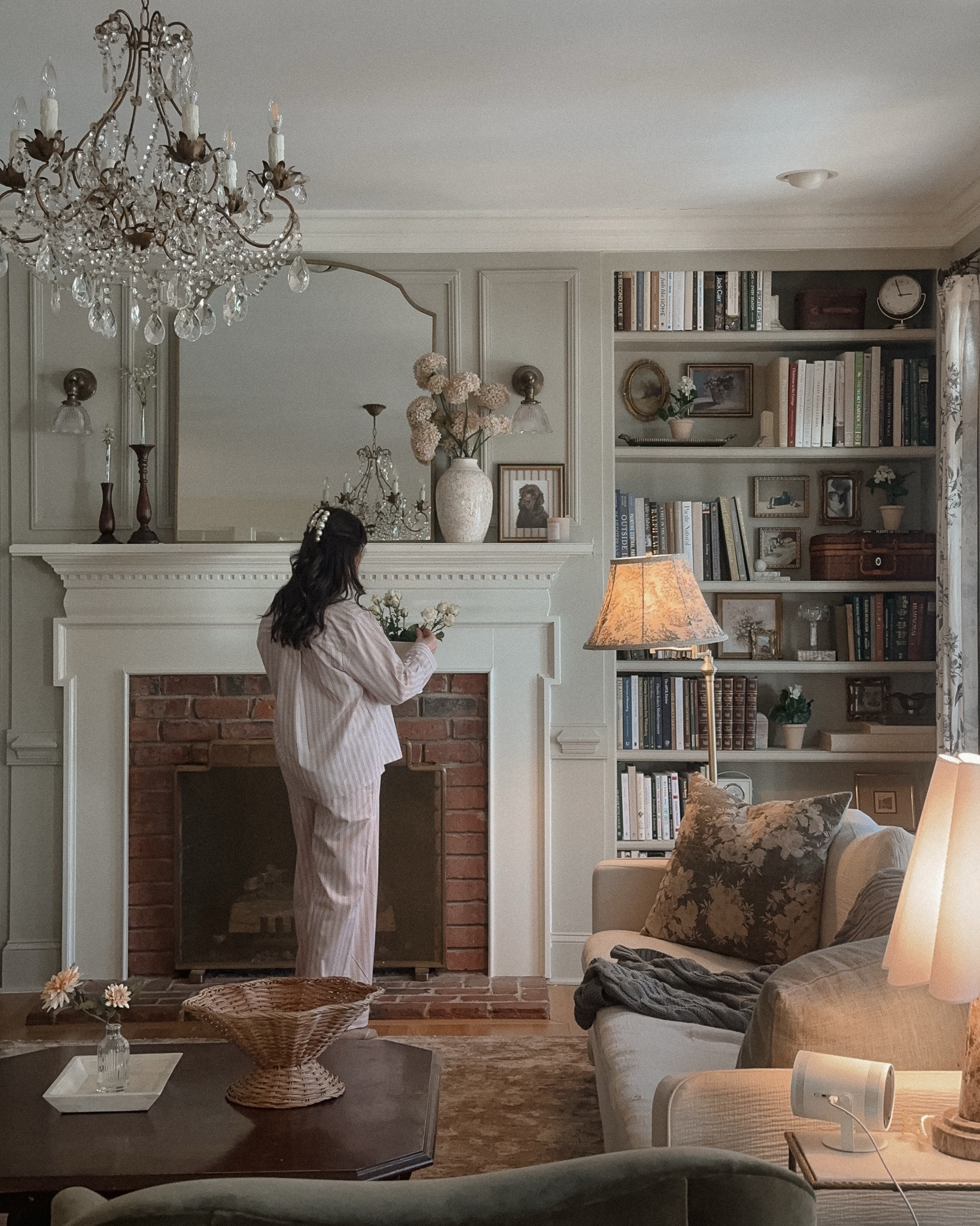 Shop my living room🤎

#LTKHome #LTKMostLoved