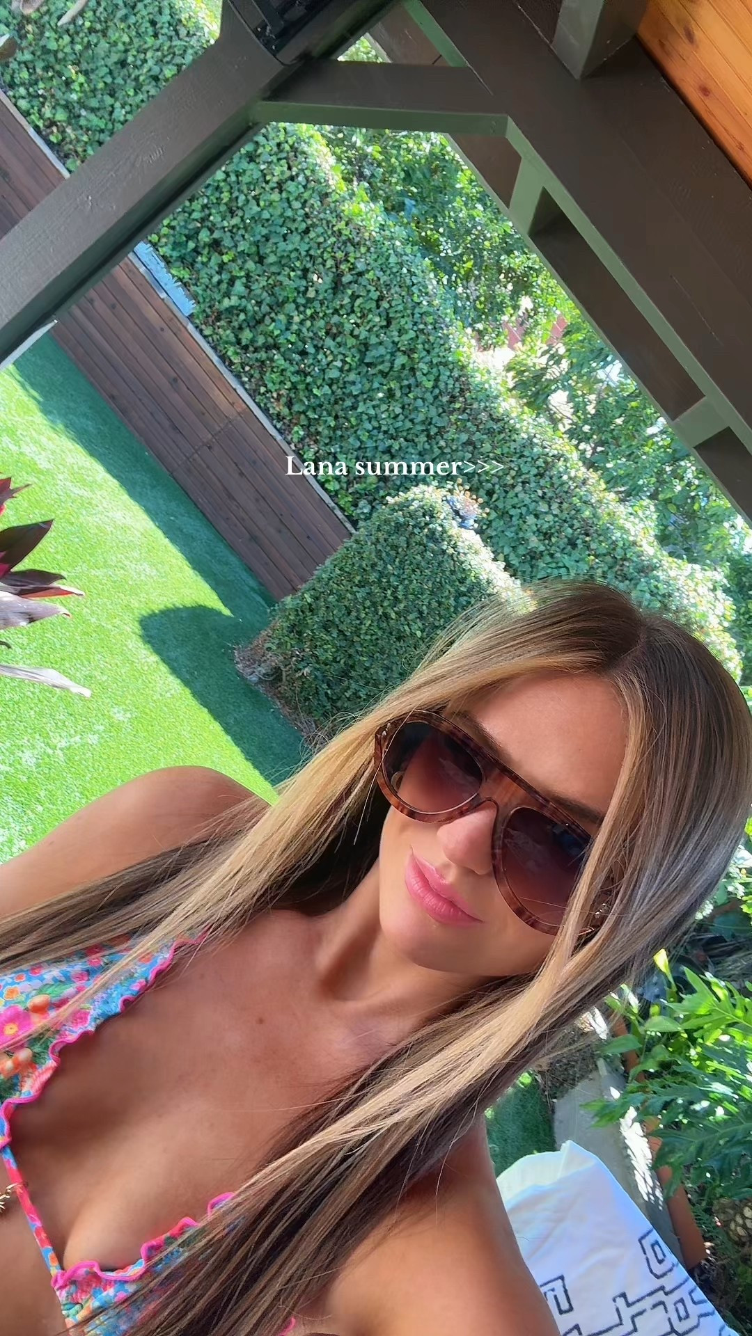 🩷🩵🧡🤍💚 

#LTKU #LTKSeasonal #LTKPetite