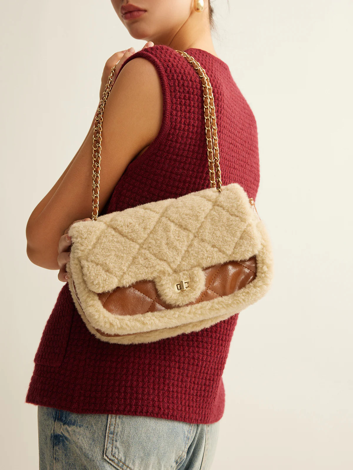 Rhombic Plush Small Pillow Bag | Commense