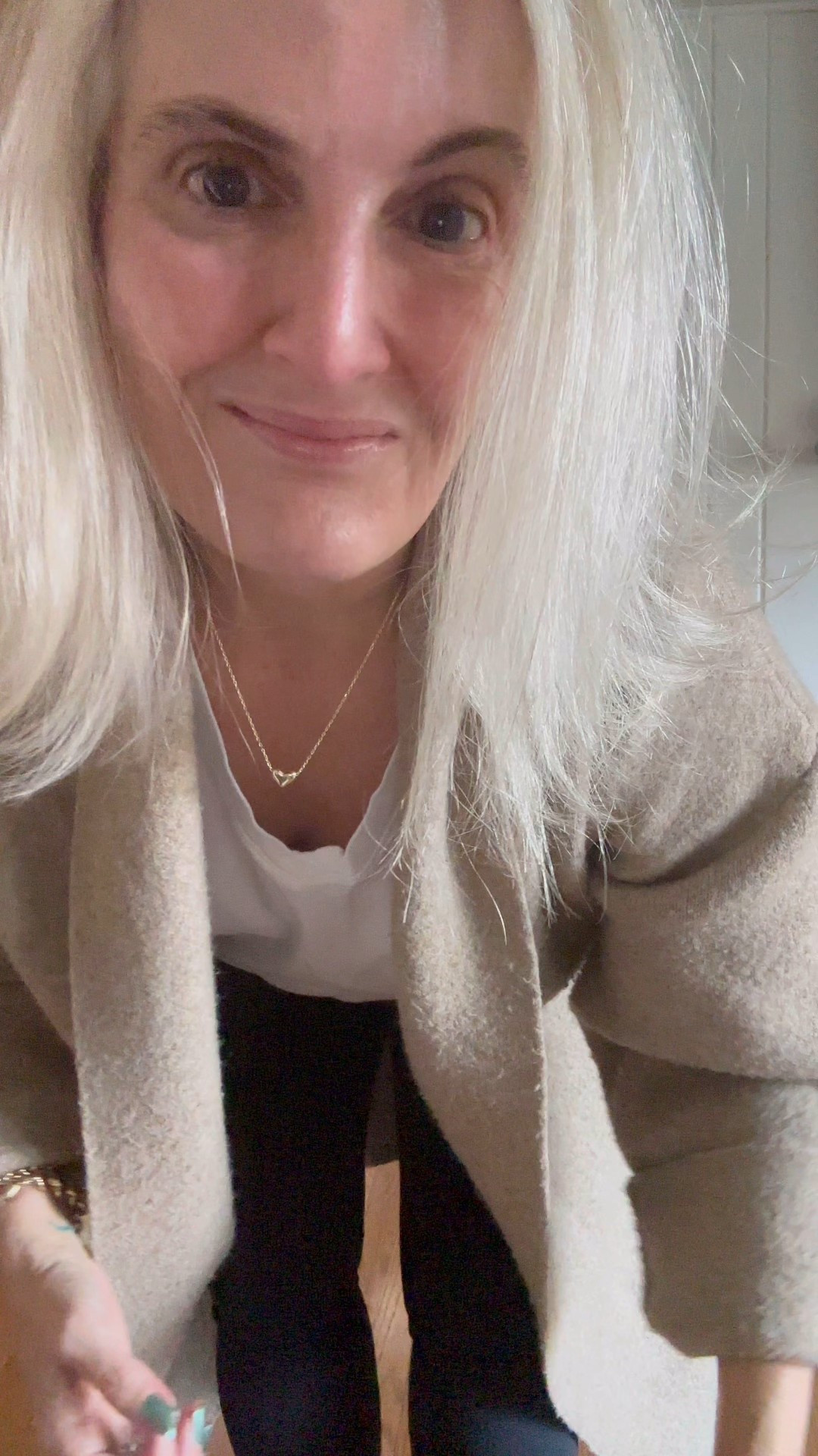 This cardigan is so good ! My fav leggings and new balance for a day of walking 

#LTKPetite #LTKOver40 #LTKMidsize