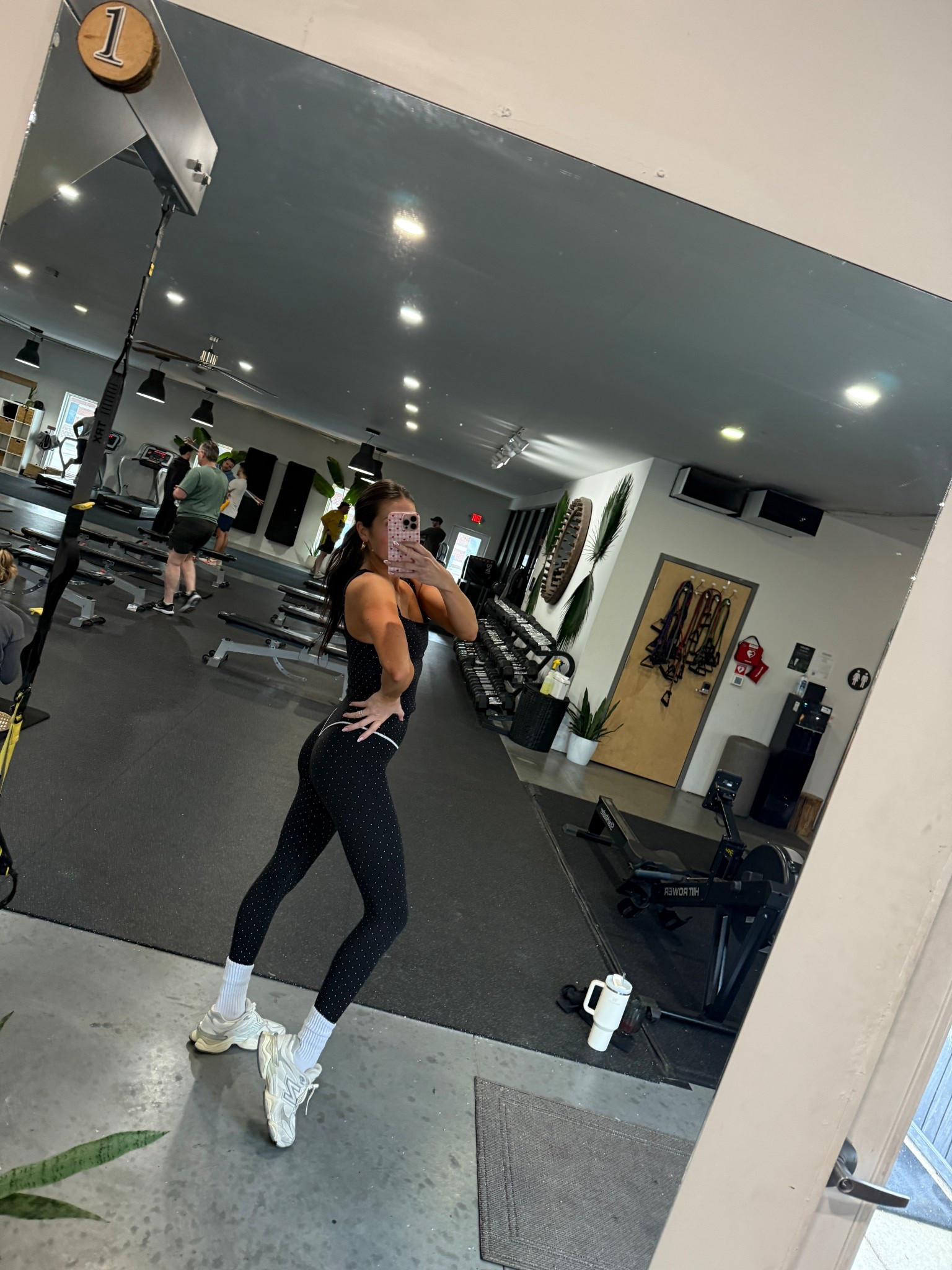 New workout set 
How cute are these polka dots!!
These leggings are everything - high waisted, buttery soft & great to workout in 
Use code NICOLEL for 10% off 


#LTKmomlife #LTKdayinmylife #LTKfitnessgoals