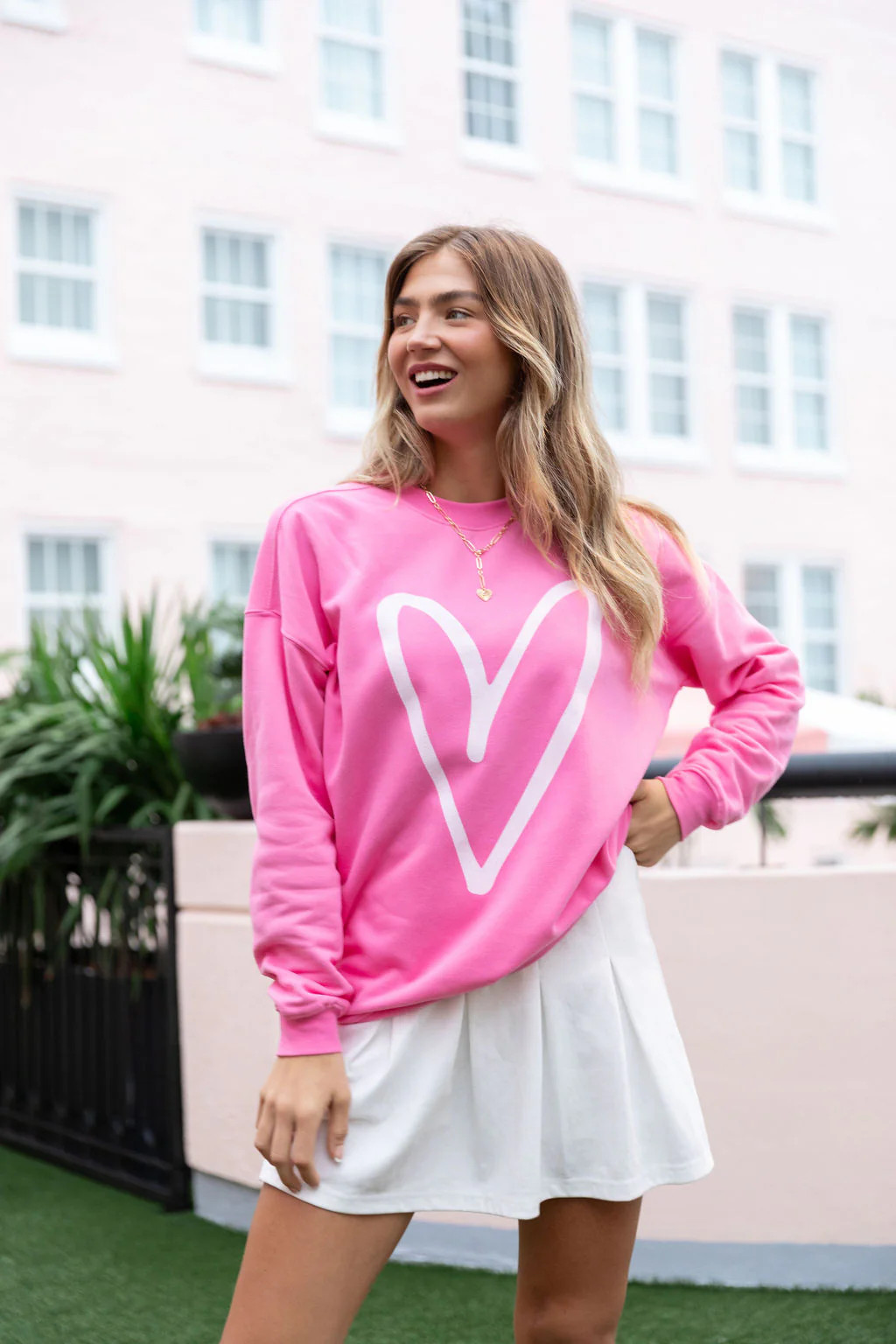Heart Sketch Pink Oversized Graphic Sweatshirt | Pink Lily