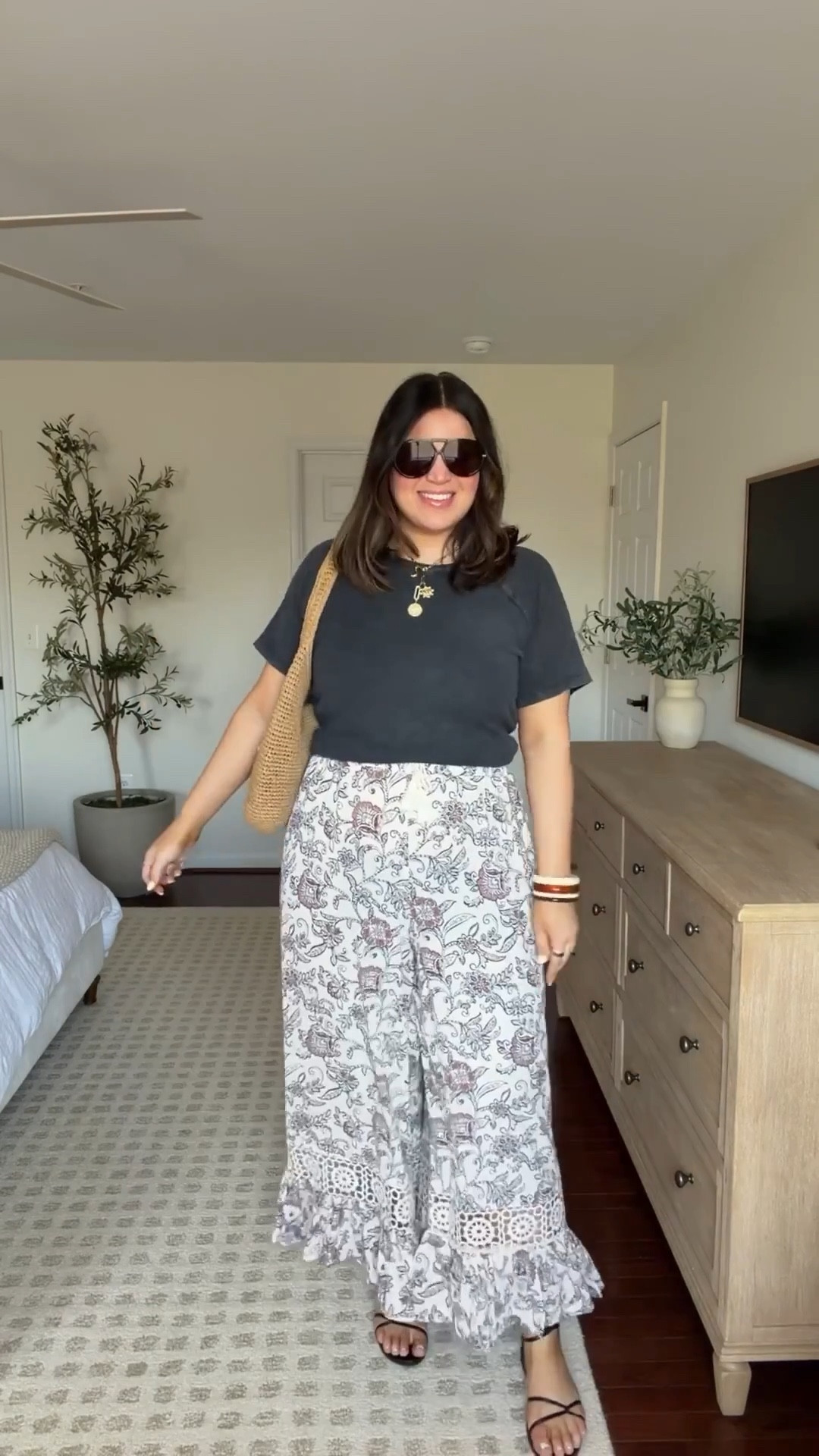 Midsize spring outfit idea from @Torrid  🥰 keeping things comfy and casual on this Monday! Hope you are having the best day 💗

Bralette - xl *use code KELLYTK20 to save @Truekind 
Top - size 00 @Torrid 
Pants - size 1 @Torrid 
Sandals - 9 


#LTKMidsize #LTKSeasonal #LTKTall
