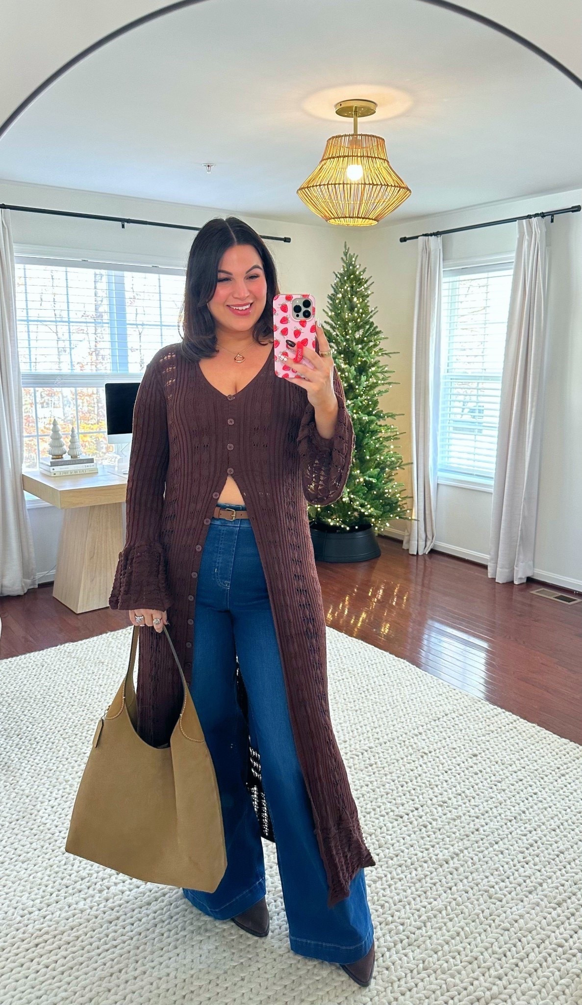 Midsize outfit idea! I just got in this pair of pull on, elastic waist jeans from Spanx that quite literally feel like leggings so I wanted to share them! 

Jeans - large long 
Bralette - xl *use code KELLYTK20 to save 
Top - xl 
Boots - 10 



#LTKMidsize #LTKootd #LTKHoliday