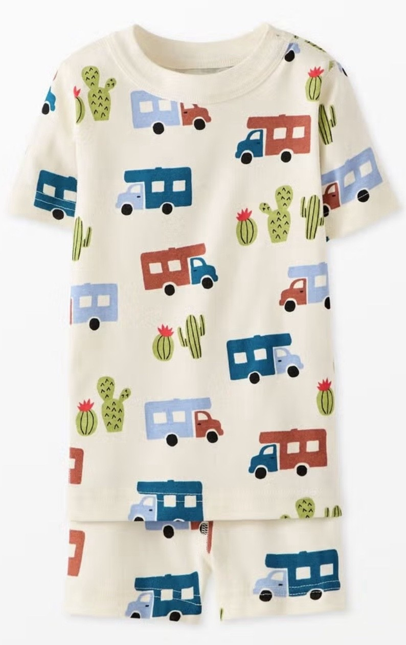 Hanna Anderssen’s 40% off sale. We are a Hanna PJ family 🤎

#LTKFamily #LTKFindsUnder100 #LTKSaleAlert