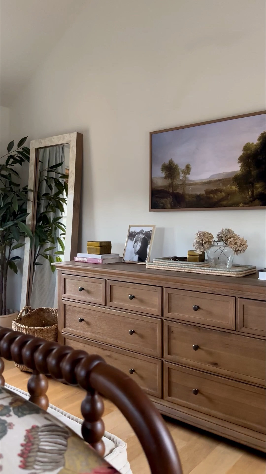 The most aesthetic tv is on sale at some of the lowest prices I’ve seen, even less than what I paid years ago 😅 We’re snagging another for our living room, too. Want in on it? Comment SHOP and I’ll send links!