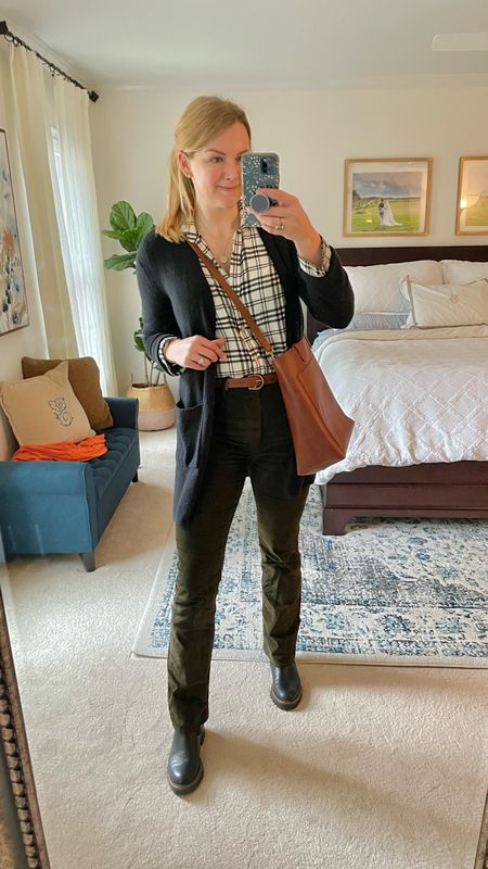 Casual work ootd

Bootcut corduroy pants, high waisted and fit true to size.

Black and white plaid flannel

Long black cardigan sweater

Black water resistant boots

#LTKSeasonal #LTKsalealert #LTKstyletip