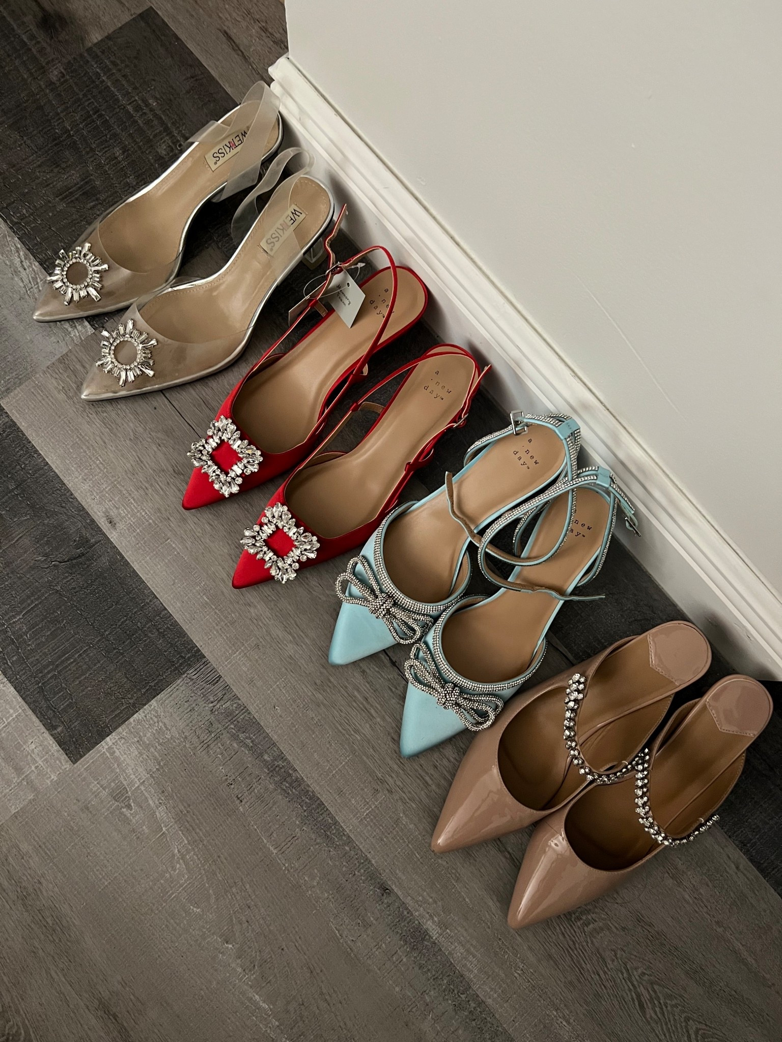 Perfect holiday shoes - all styles linked.
For reference (left to right) : amazon, target, target, amazon.

Shoe dupe // amina heels dupe // manolo dupe // mach and mach dupe // jimmy choo dupe

#LTKFindsUnder100 #LTKSaleAlert #LTKShoeCrush