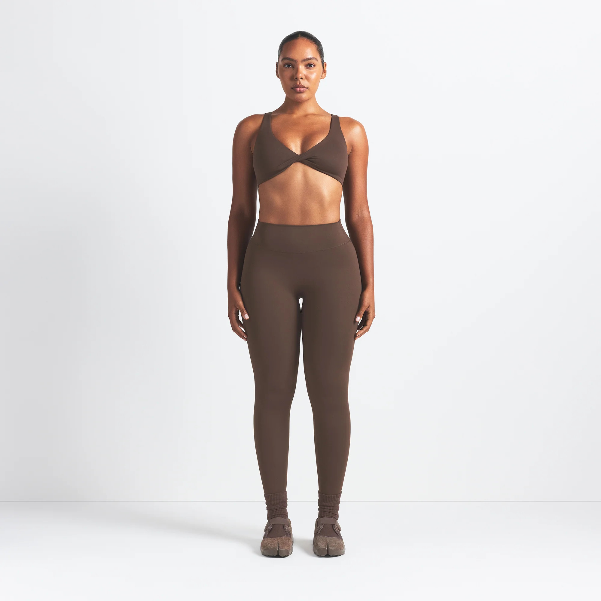 SKIMS Twist-Front Bra | Deep Neutral | XL | NikeSKIMS Matte | SKIMS (US)